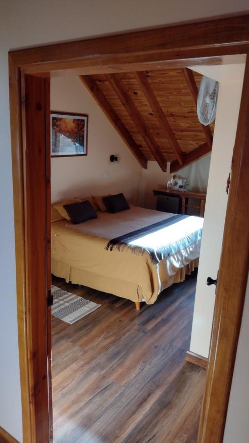 Hotel Y Cabanas Casa De Piedra Trevelín Eksteriør billede