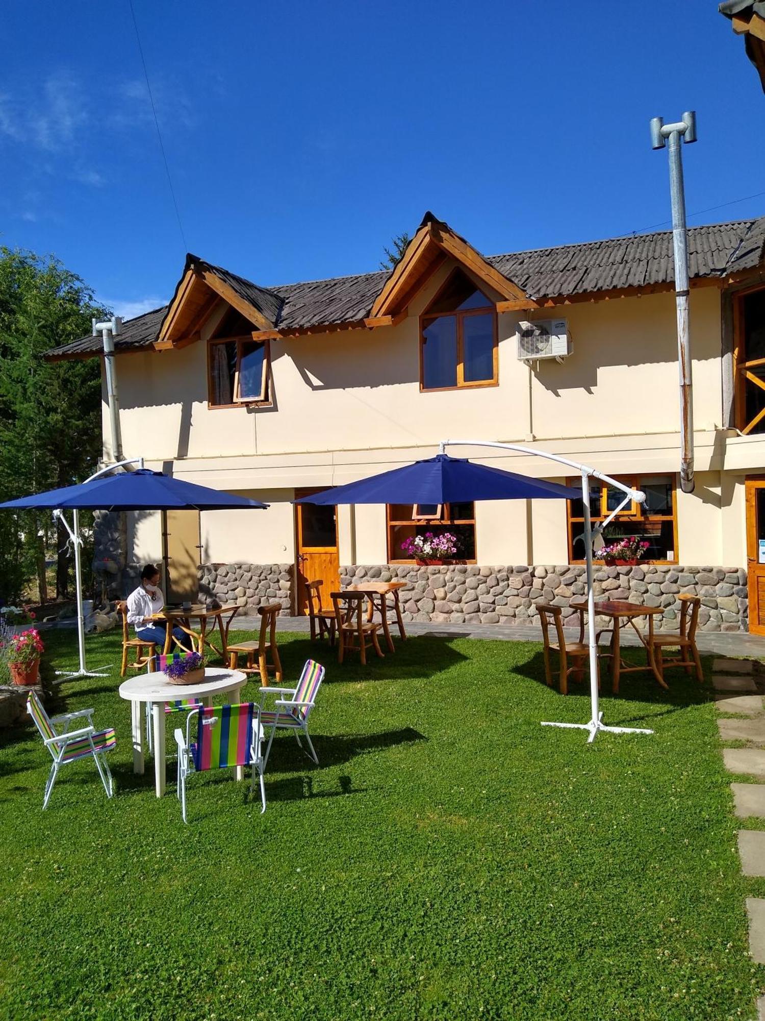Hotel Y Cabanas Casa De Piedra Trevelín Eksteriør billede