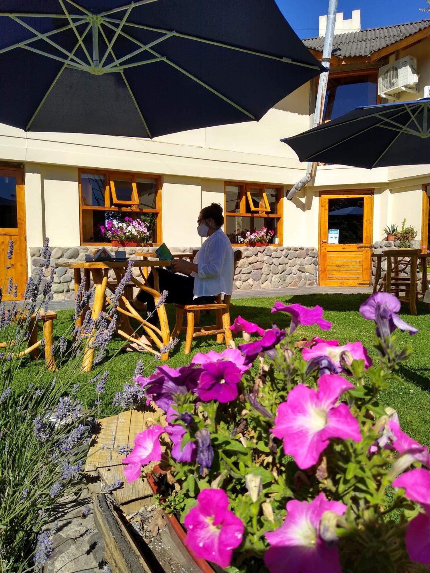 Hotel Y Cabanas Casa De Piedra Trevelín Eksteriør billede
