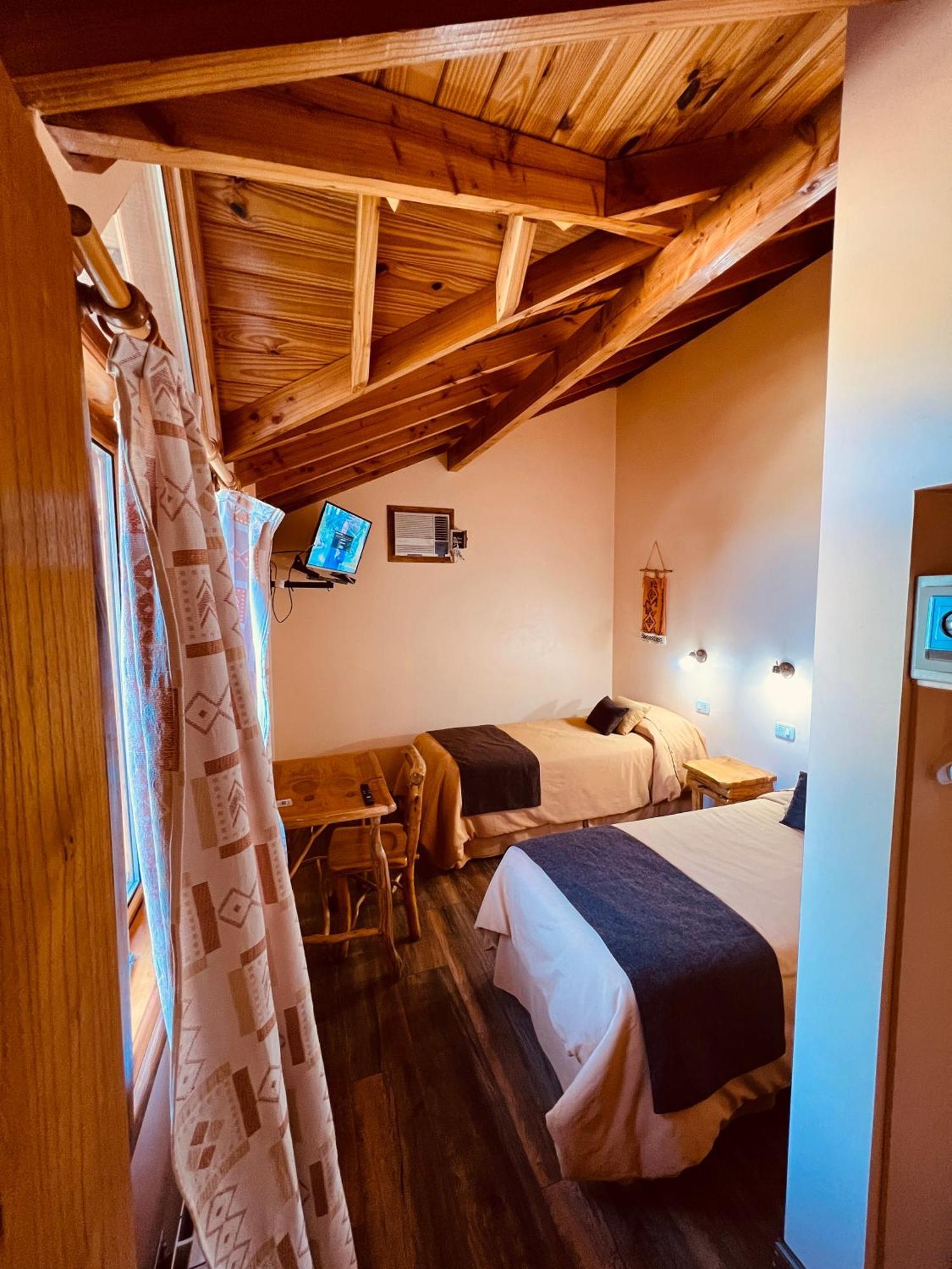 Hotel Y Cabanas Casa De Piedra Trevelín Eksteriør billede